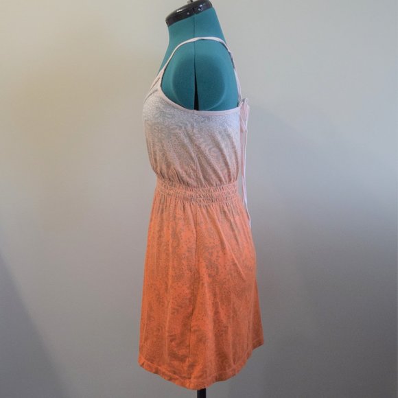 2/$20 y2k Hurley Dress Ombre Cross Back - Picture 7 of 9
